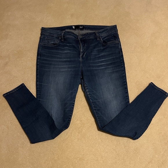 Kut from the Kloth Denim - Kut from the Kloth Dark Wash Skinny Jeans